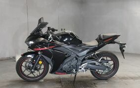 YAMAHA YZF-R25 RG10J