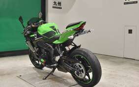 KAWASAKI ZX-25R ZX250E