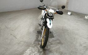 YAMAHA SEROW 250 DG17J