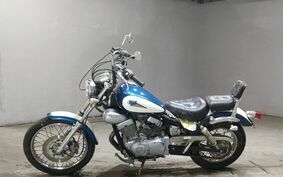 YAMAHA VIRAGO 250 S 3DM