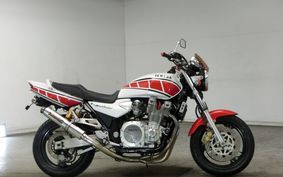 YAMAHA XJR1300 1999 RP01J