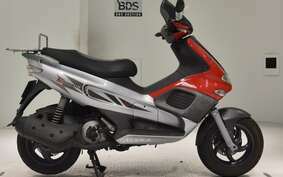 GILERA RUNNER VXR200