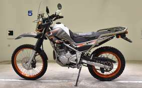 YAMAHA SEROW 250 DG17J