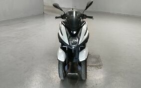 YAMAHA TRICITY 125 SE82J