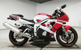 YAMAHA YZF-R6 2000 RJ03