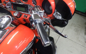 HARLEY FLHTCUSE 1800CVO 2011