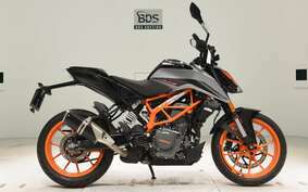 KTM 390 DUKE 2024