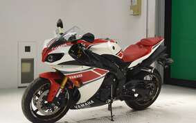 YAMAHA YZF-R1 2010