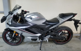 YAMAHA YZF-R25 ABS RG43J