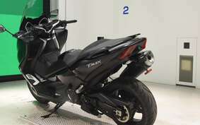 YAMAHA T-MAX 530 DX 2019 SJ15J