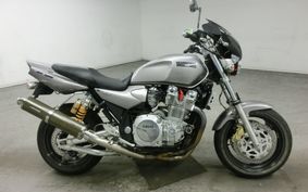 YAMAHA XJR1300 1998 RP01J