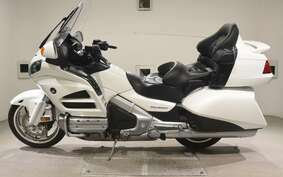 HONDA GL 1800 GOLD WING 2013 SC68