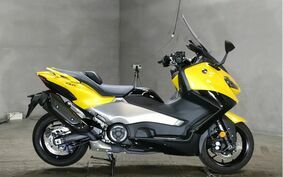 YAMAHA T-MAX 560 2022 SJ19J