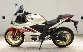 YAMAHA YZF-R25 A RG74J