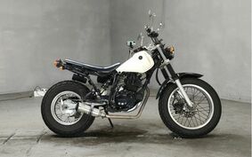 YAMAHA TW225 DG09J