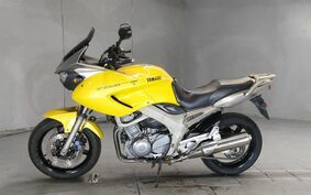 YAMAHA TDM900 2002 RN081