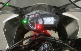 YAMAHA YZF-R25 RG10J