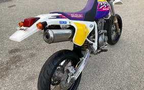 SUZUKI DR250 SJ45A