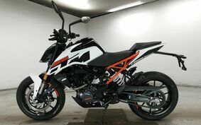 KTM 125 DUKE JPA40