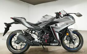 YAMAHA YZF-R25 RG10J