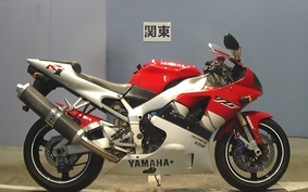 YAMAHA YZF-R1 2000 RN01