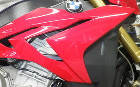 BMW S1000R 2016 0D02