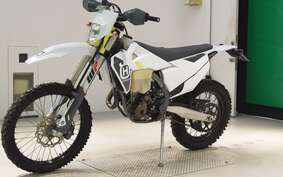 HUSQVARNA FE250