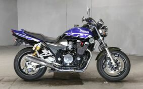 YAMAHA XJR1300 2001 RP03J