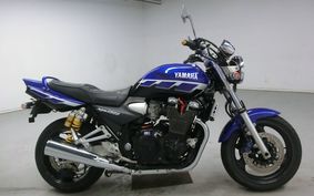 YAMAHA XJR1300 2000 RP03J