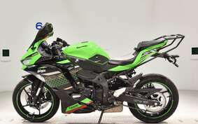 KAWASAKI ZX-25R ZX250E