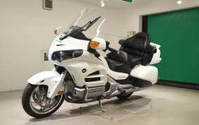 HONDA GL 1800 GOLD WING 2013 SC68