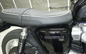 TRIUMPH BONNEVILLE T120 2023