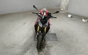 BMW S1000R 2016 0D02