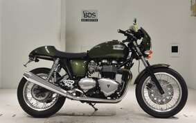 TRIUMPH THRUXTON 900 2015