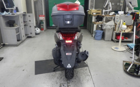 YAMAHA N-MAX SE86J