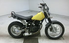 YAMAHA TW225 DG09J