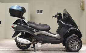 PIAGGIO MP3 250