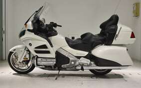 HONDA GL 1800 GOLD WING 2014 SC68