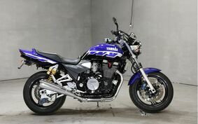 YAMAHA XJR1300 2000 RP03J