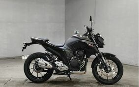 YAMAHA FZ25 RG42