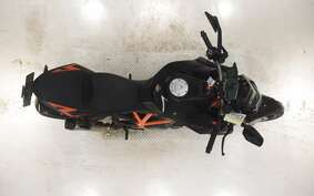 KTM 1290 SUPER DUKE R 2015 V3940