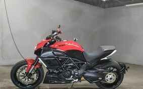 DUCATI DIAVEL 2012 G100AB