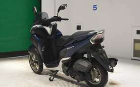 YAMAHA TRICITY 125 SE82J