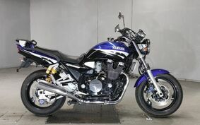 YAMAHA XJR1300 2002 RP03J