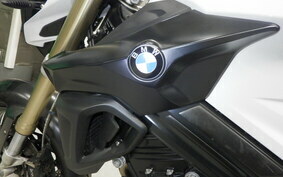 BMW F800R 2015 0B04