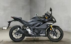 YAMAHA YZF-R25 2019 RG43J