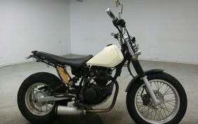 YAMAHA TW225 2004 DG09J