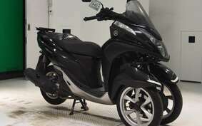 YAMAHA TRICITY 125 SE82J