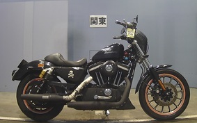 HARLEY XL883R 2005 CKM