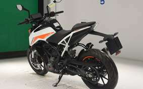 KTM 390 DUKE 2024